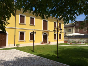 Отель Bed & Breakfast Il Conte  Сан-Бонифачио